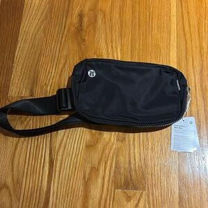 Brand new Lulu lemon fanny